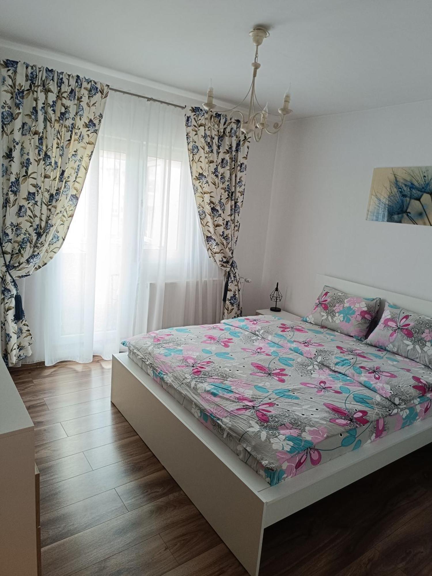 Apartament Atena Petroşani Exterior foto